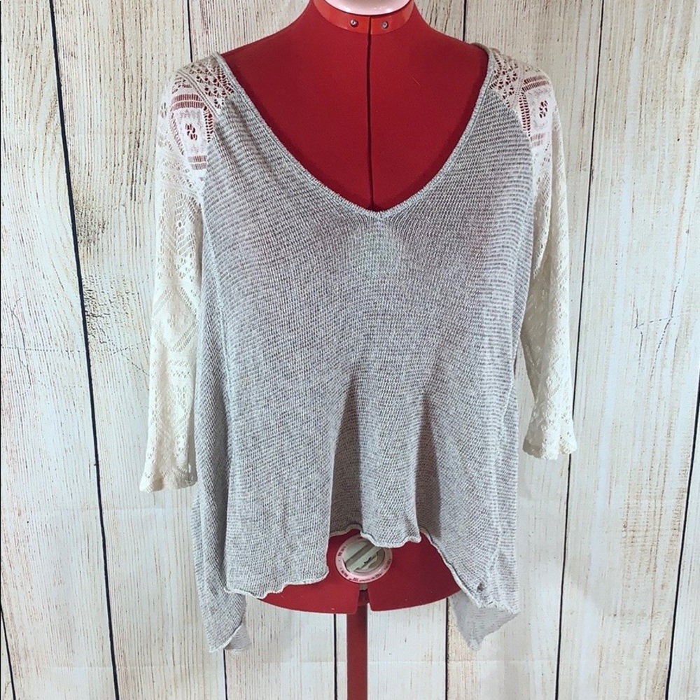 Hollister 3/4 Sleeve Lace Knit Top